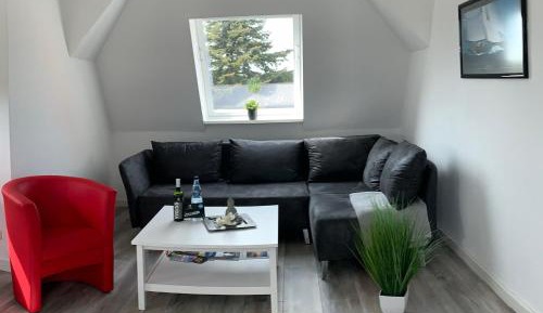 Apartment with Garden View