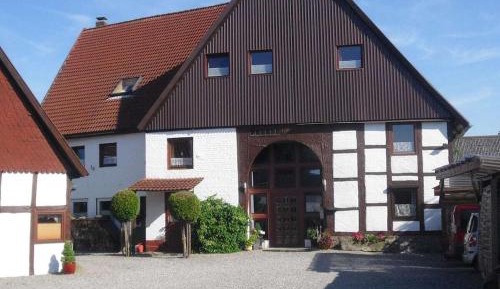 Eight-Bedroom Holiday Home