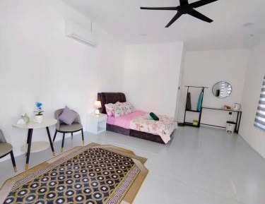 Family Studio