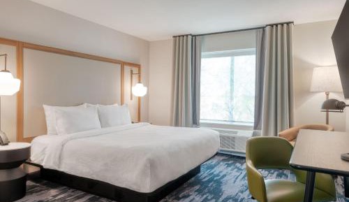 Standard King Room