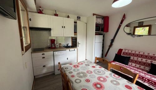 Apartment (4 Adults)