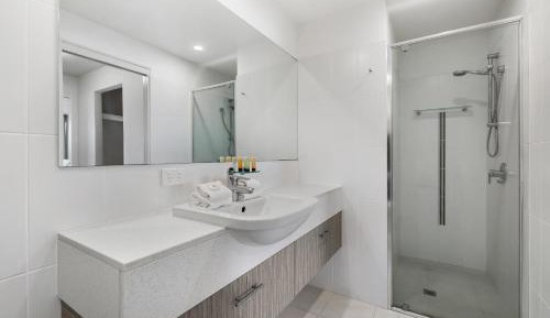 Executive Two Bedroom Apartment 