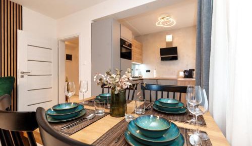 One-Bedroom Apartment with Terrace