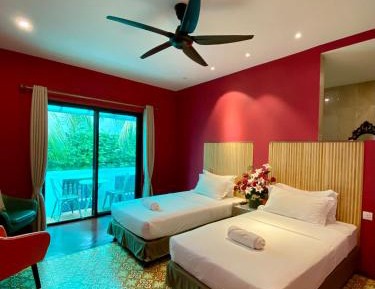 Twin Room with Balcony