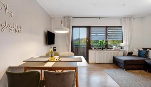Superior One-Bedroom Apartment with Balcony