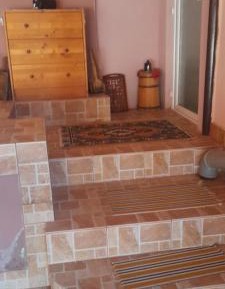 Deluxe Room (2 Adults + 1 Child)