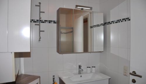 Apartment 3