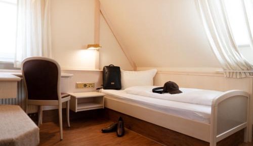 Economy Single Room
