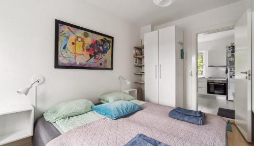Apartment with Garden View