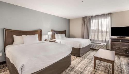 Queen Suite with Two Queen Beds - Non-Smoking