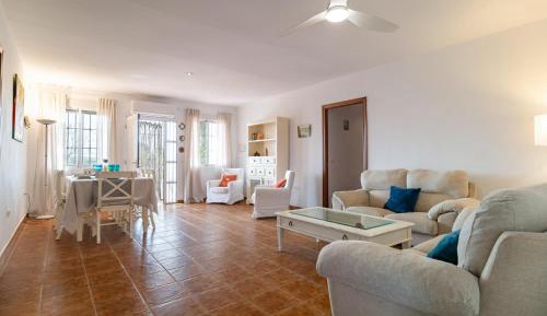 Three-Bedroom Holiday Home 