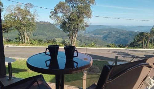 Suite with Mountain View