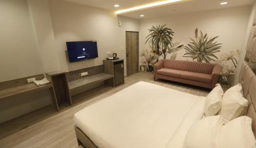 Standard Twin Room with Sofa