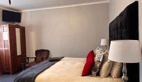 Deluxe Double Room with Bath