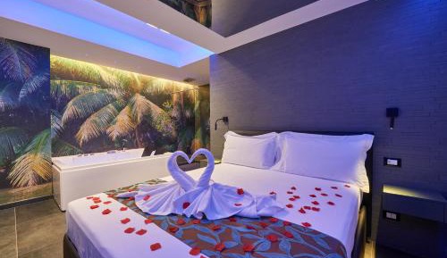 Double Room with Spa Bath