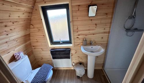 Glamping Pod 6 (No Pets)