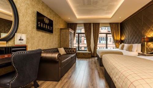Luxury Room (Sleeping 6)