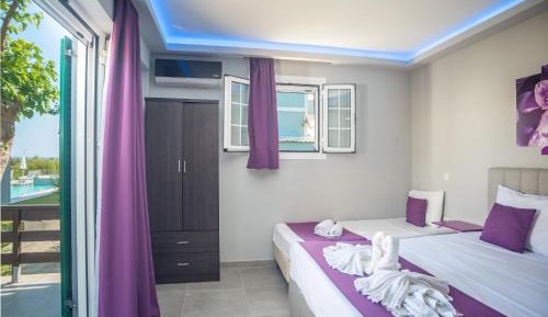 One-Bedroom Bungalow