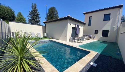 One-Bedroom Villa