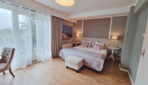 Deluxe Double Room with Balcony