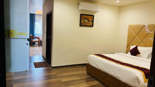 Queen Suite