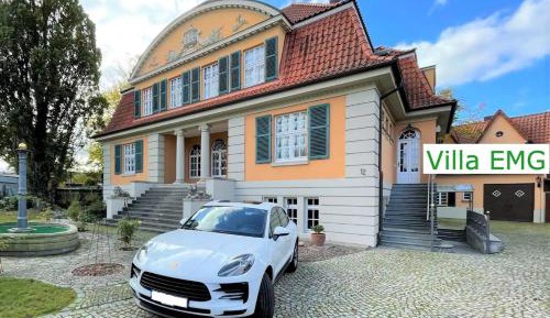Deluxe Villa