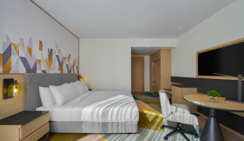Standard King Room