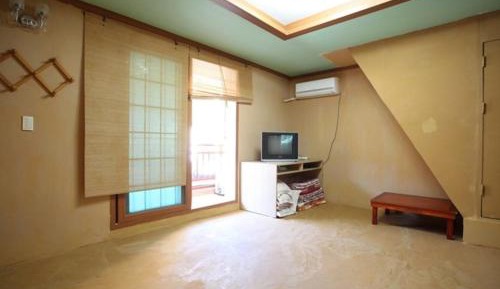 Double Room 4