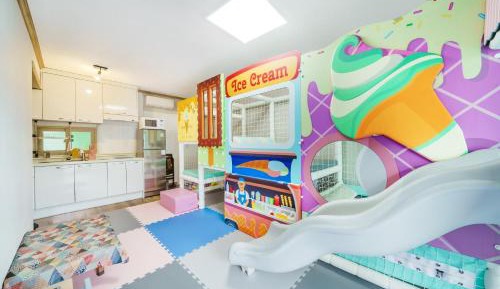 Double Room 2