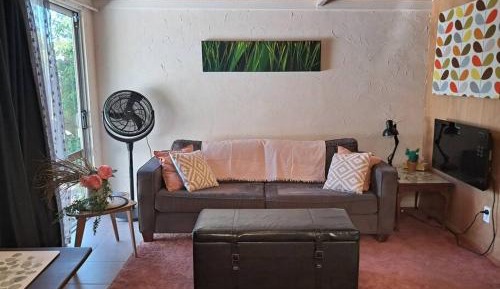 Studio Apartment with Queen Bed