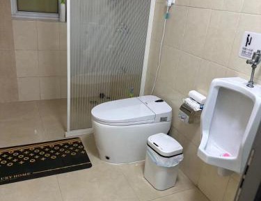 Standard Double Room with Shared Bathroom