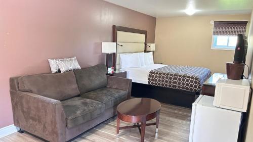 Superior King Suite