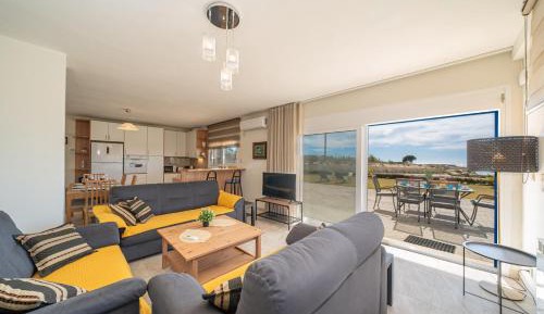 Three-Bedroom Apartment with Sea View