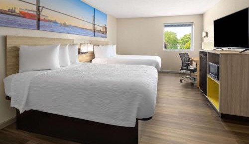 Double Room with Two Double Beds - Non-Smoking