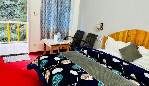 Deluxe Room (2 Adults + 1 Child)
