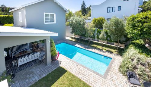 Double Room with Pool View