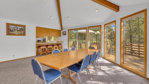 Four-Bedroom Holiday Home