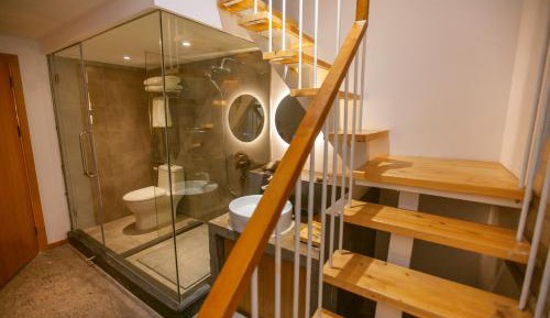 Twin Room with Private Bathroom