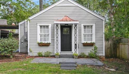 One-Bedroom House