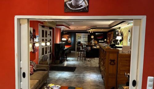 Apartment with Lake View