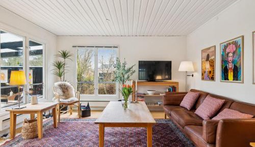 Three-Bedroom Holiday Home 
