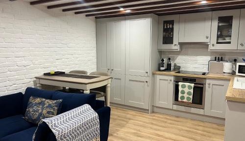 One-Bedroom House