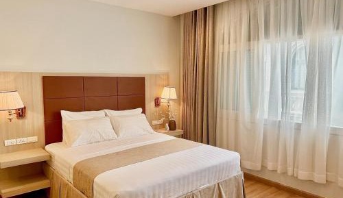 Queen Room
