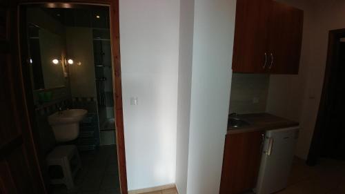 Two-Bedroom Deluxe Apartment with Balcony