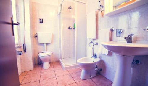Large Single Room