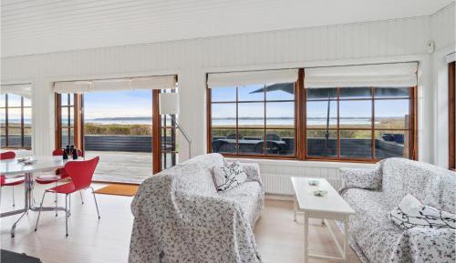 Two-Bedroom Holiday Home