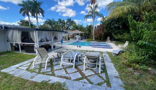 Three-Bedroom Holiday Home 