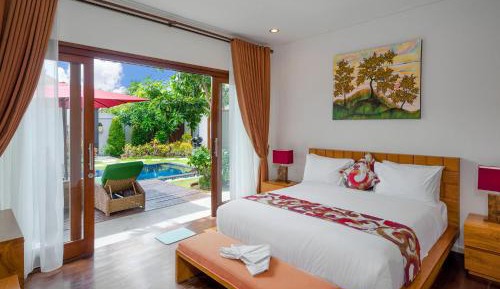 Executive Three Bedroom Villa 