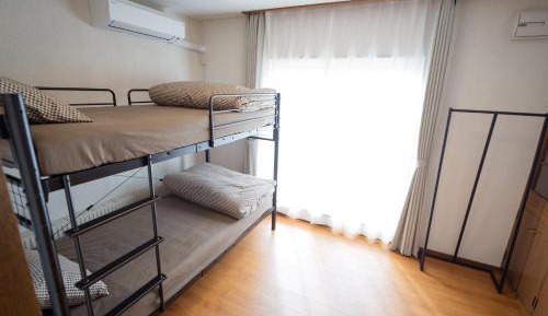 Twin Room with Shared Bathroom