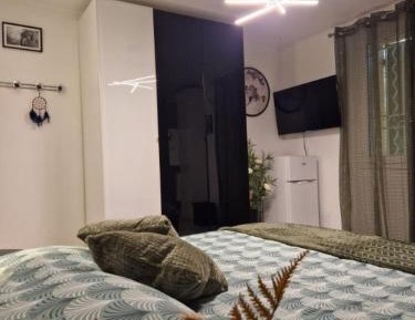 Double Room with Shared Bathroom